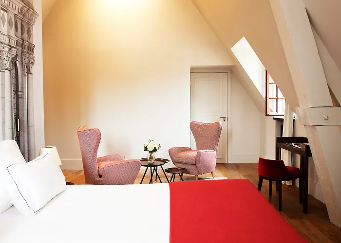 Relais De Chambord, A Small Luxury Hotels Of The World
